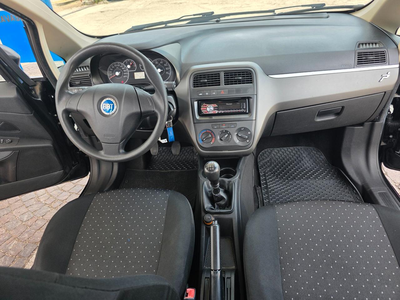 Fiat Grande Punto Grande Punto 1.3 MJT 75 CV 5 porte Active