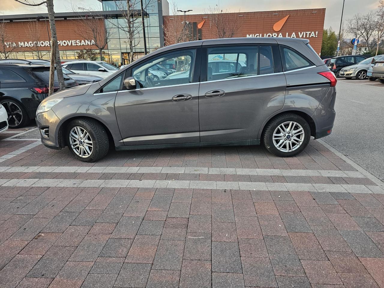 Ford C-Max 1.6 TDCi 115CV Titanium