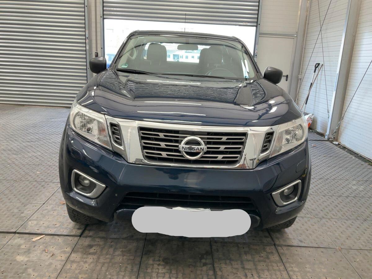 Nissan Navara 2.3 dCi 4WD King Cab Acenta