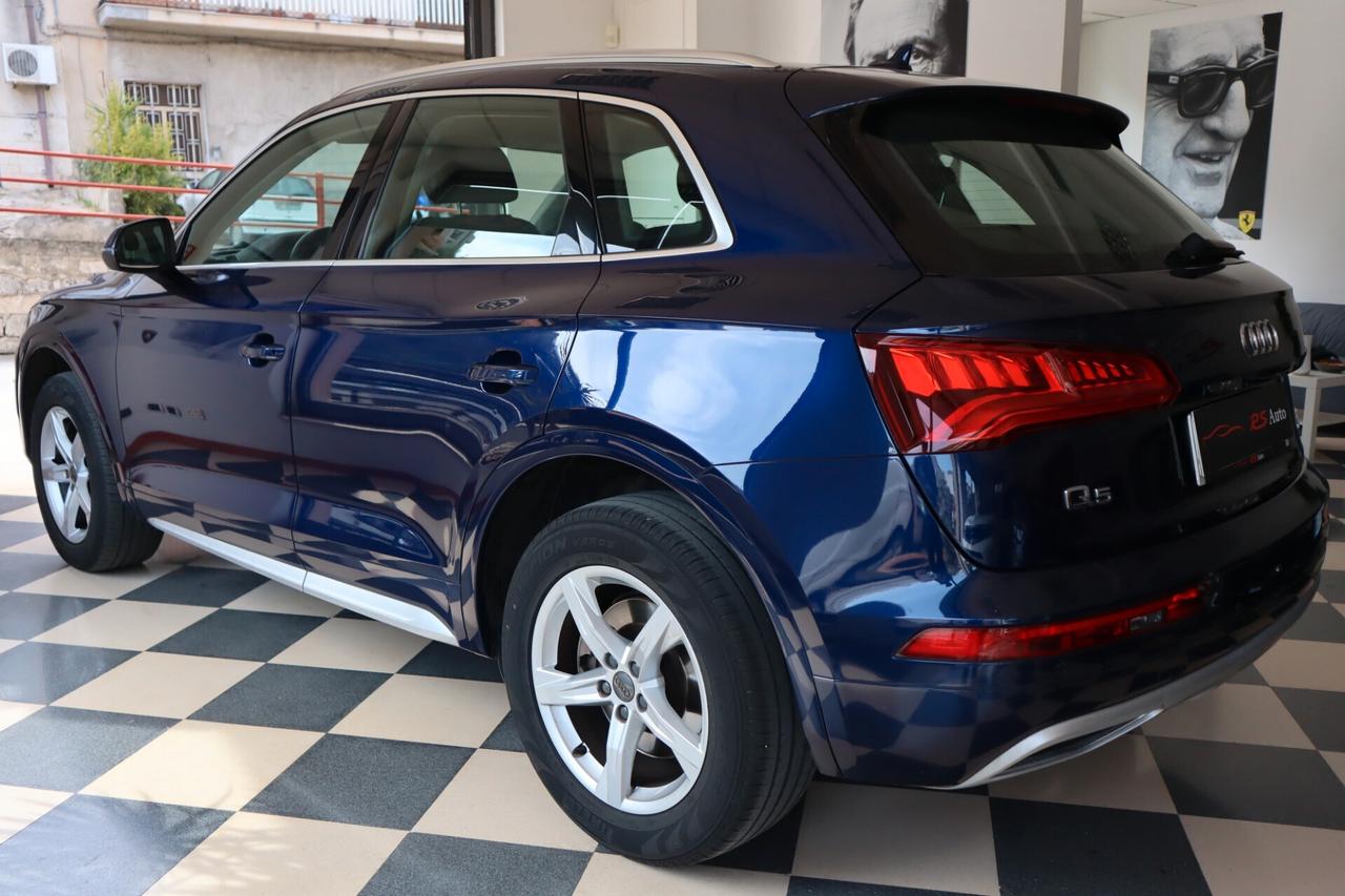 Audi Q5 2.0 TDI quattro S tronic Sport