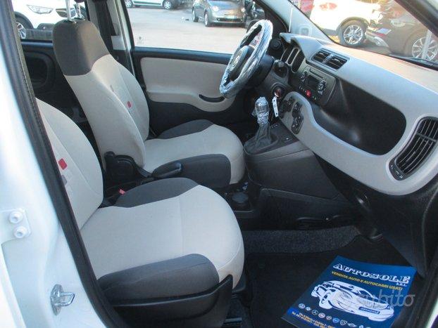 Fiat Panda 1.2 BENZINA E5 LOUNGE +600.00 GPL NUOVO