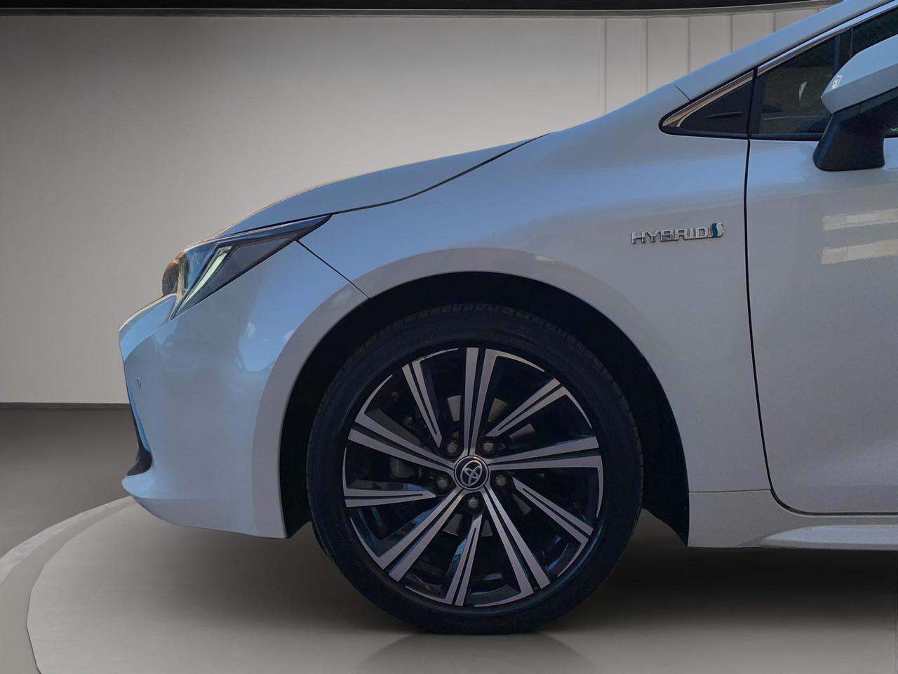 Toyota Corolla Touring Sports 1.8h Style cvt