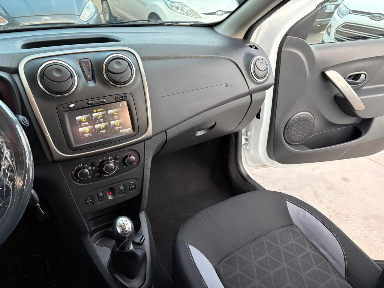 Dacia Sandero 1.5 dCi 8V 75CV Start&Stop Lauréate