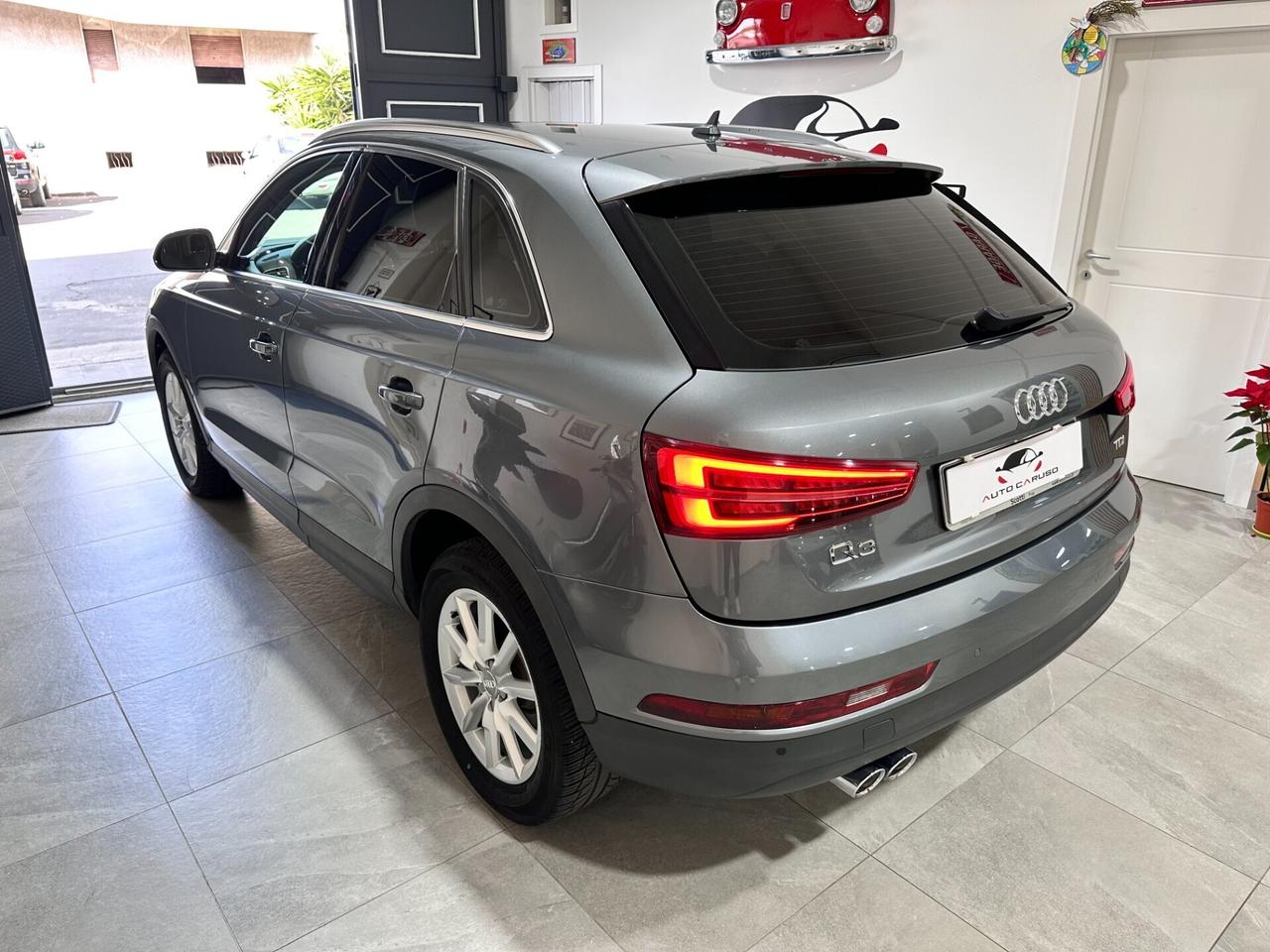 Audi Q3 2.0 TDI Sport 2016 FULL - UNICO PROP - LED