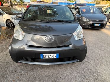 Toyota iQ 1.0 CVT Lounge