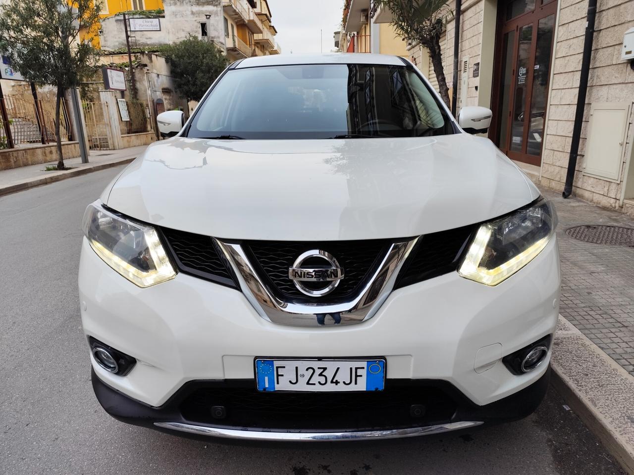 Nissan X-Trail 1.6 dCi 2WD 130cv AUTOMATICA