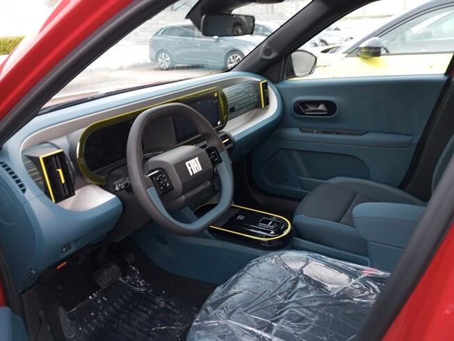 FIAT GRANDE PANDA ICON 1.2 Hybrid 110CV RED