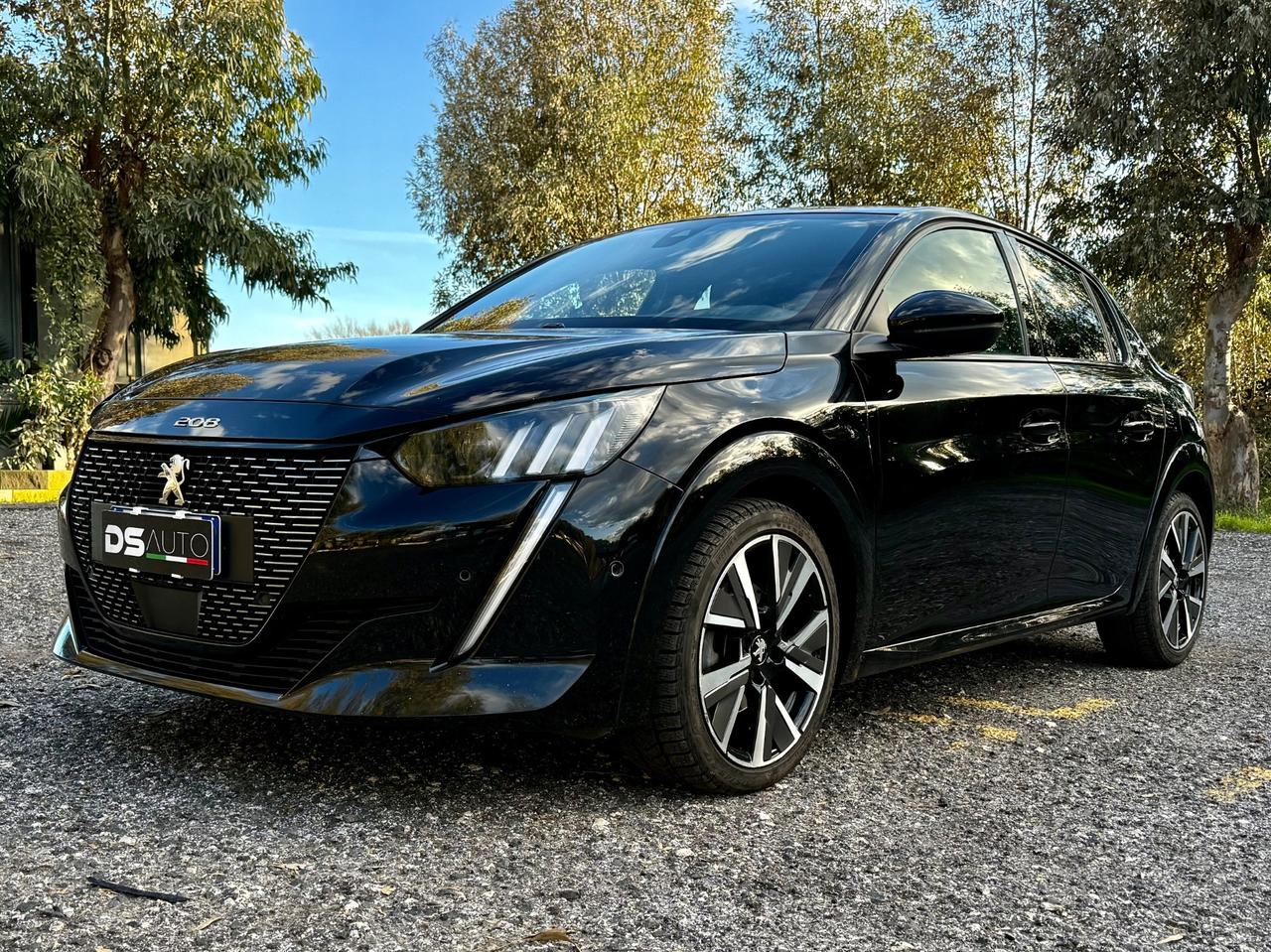 PEUGEOT 208 BLUEHDI 100 CV GT LINE