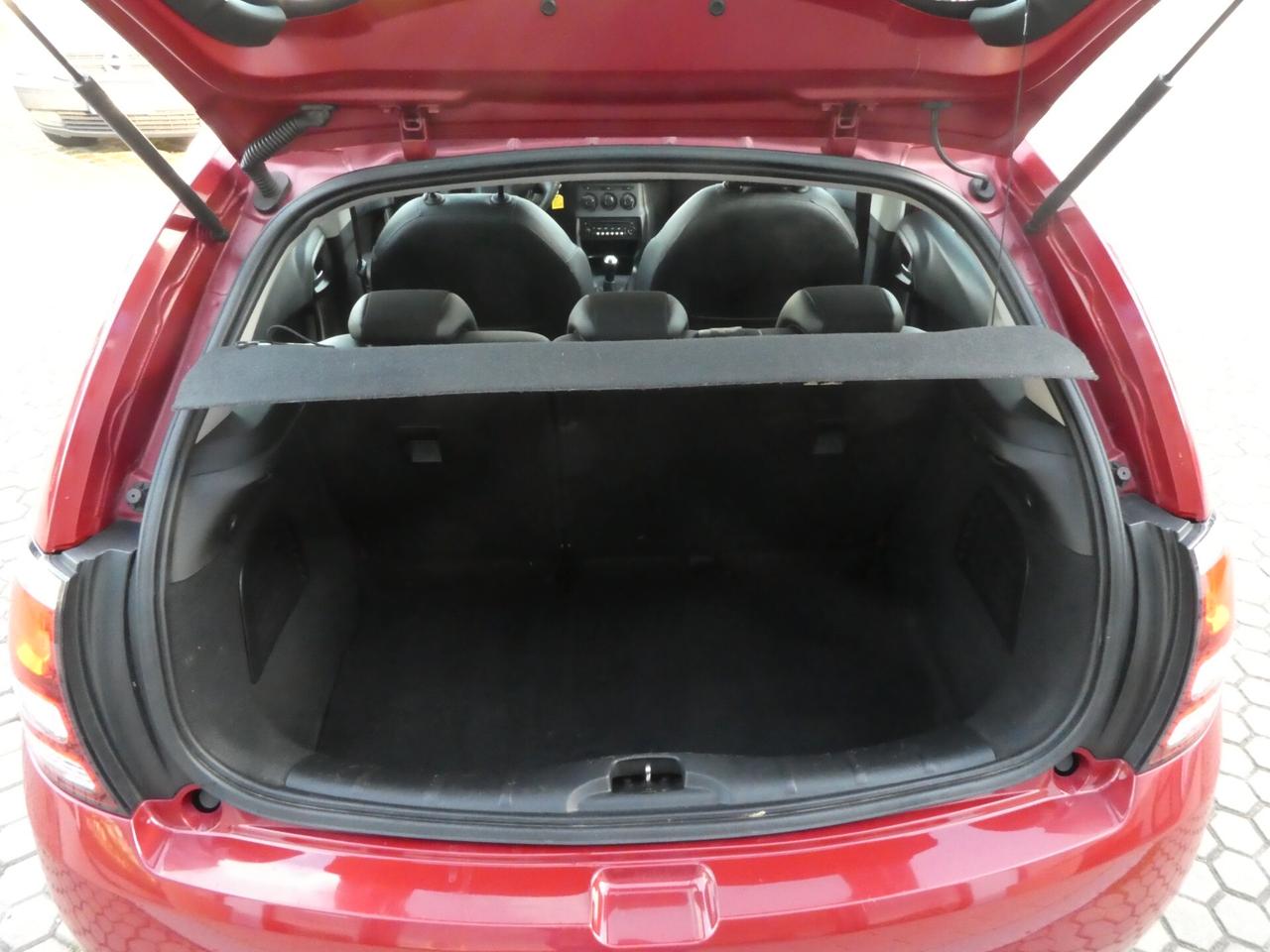 Citroen C3 1.2 VTi 82 Exclusive ok neopatentati