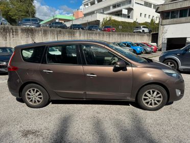 Renault Scenic Scénic 1.9 dCi 130CV Luxe