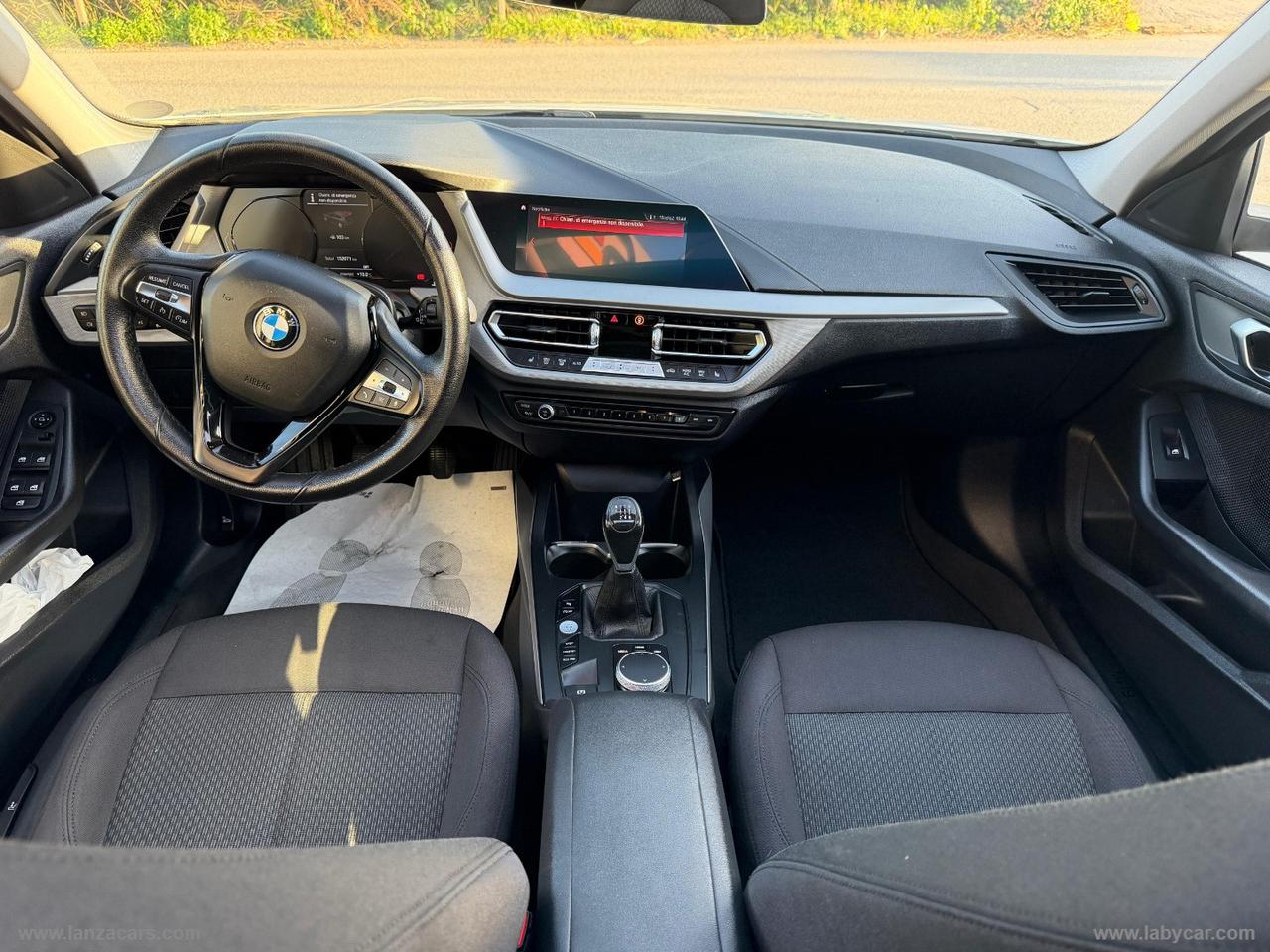 BMW 116d 5p. Advantage