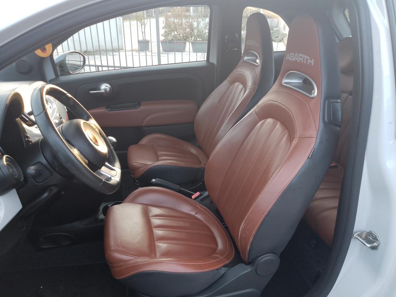 Abarth 595 1.4 Turbo 70 ANNIVERSARIO POCHI CHILOMETRI