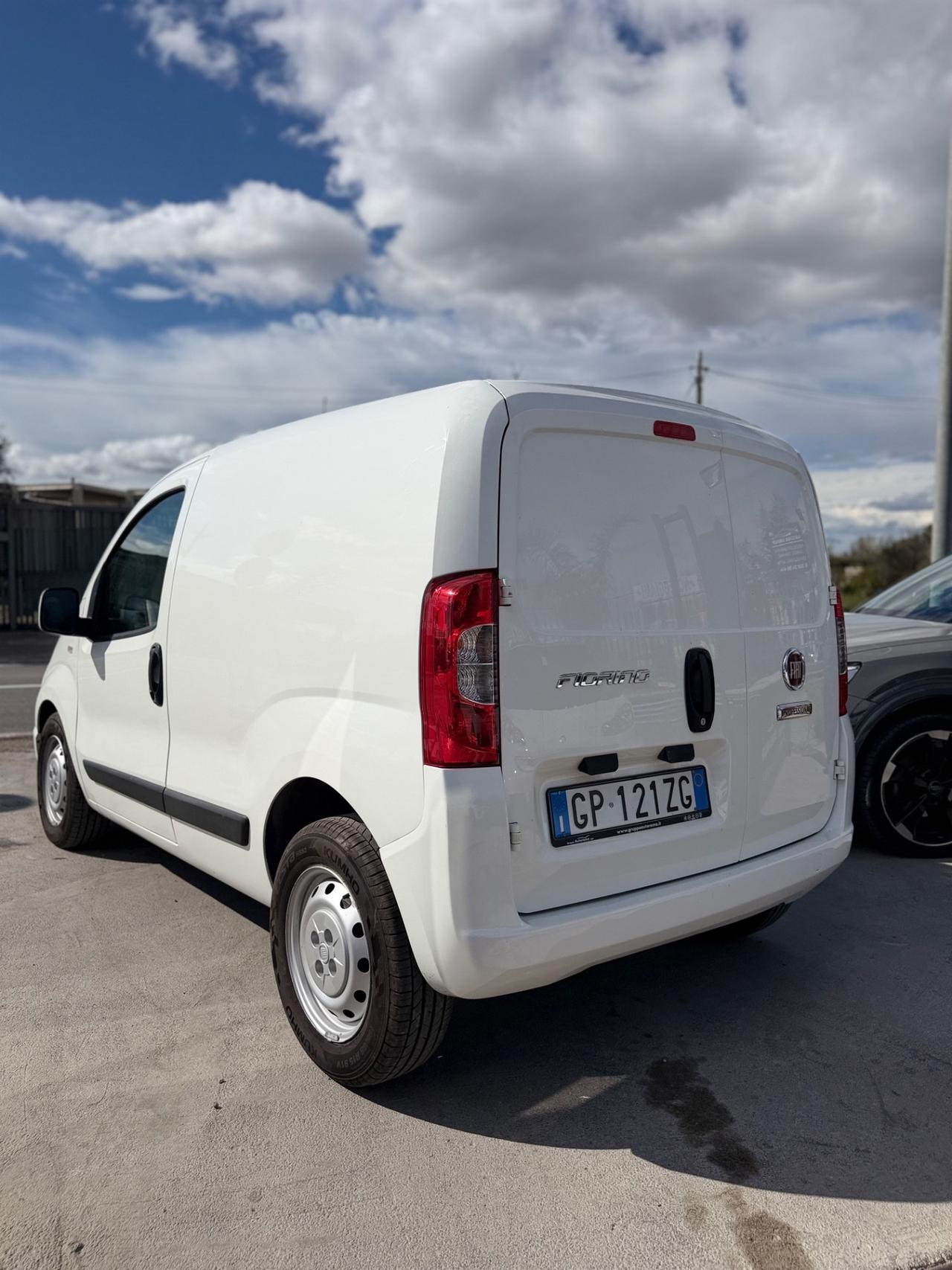 Fiat Fiorino 1.3 MJT 95CV Cargo Adventure