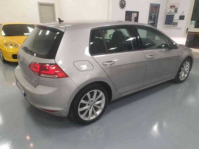 VOLKSWAGEN Golf 1.6 TDI 110 CV 5p. Highline BlueMotion Tec