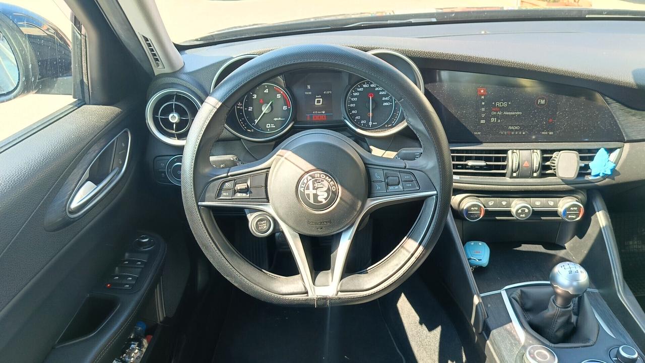 Alfa Romeo Giulia 2.2 Turbodiesel 160CV Business
