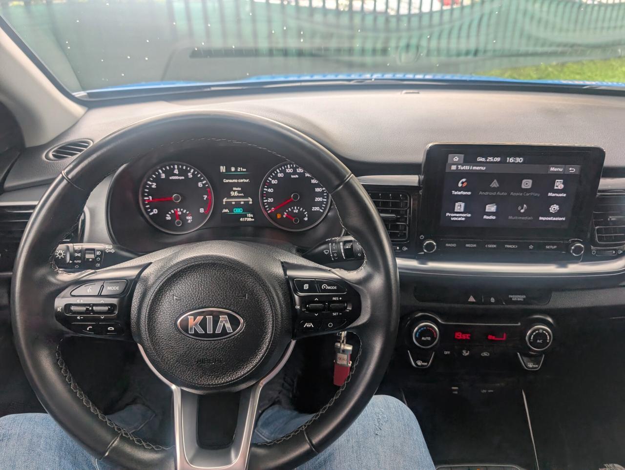 Kia Stonic 1.0 T-GDi 100 CV MHEV iMT GT Line