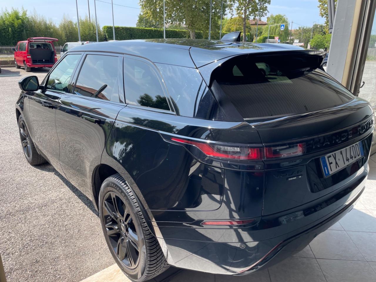 Land Rover Range Velar 2.0D I4 240 CV R-Dynamic
