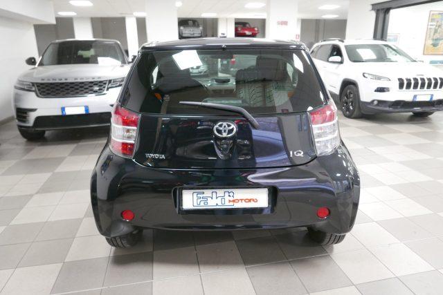 TOYOTA iQ 1.0 Multidrive