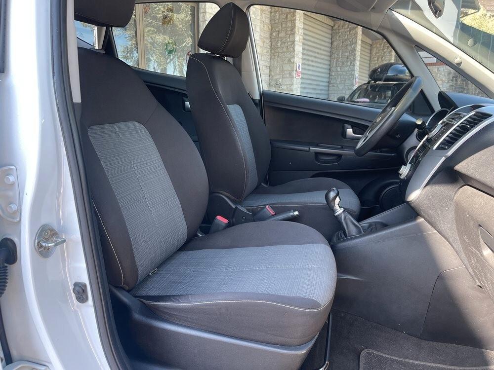 Kia Venga 1.4 CRDi 90CV Easy NEO PATENTATI
