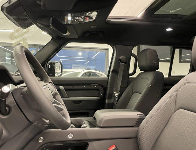 LAND ROVER Defender 110 3.0D I6 200 CV AWD Auto X-Dynamic SE KM0 MY26