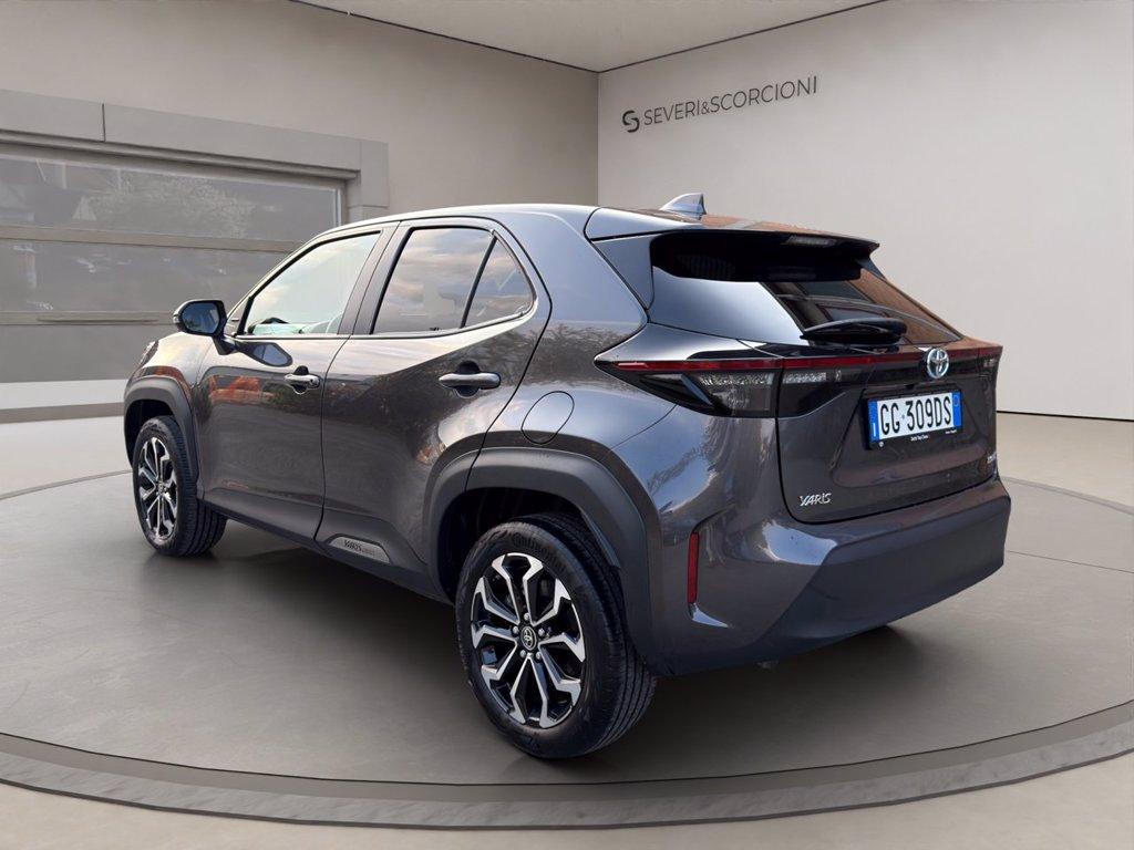TOYOTA Yaris cross 1.5h active fwd 116cv e-cvt del 2021