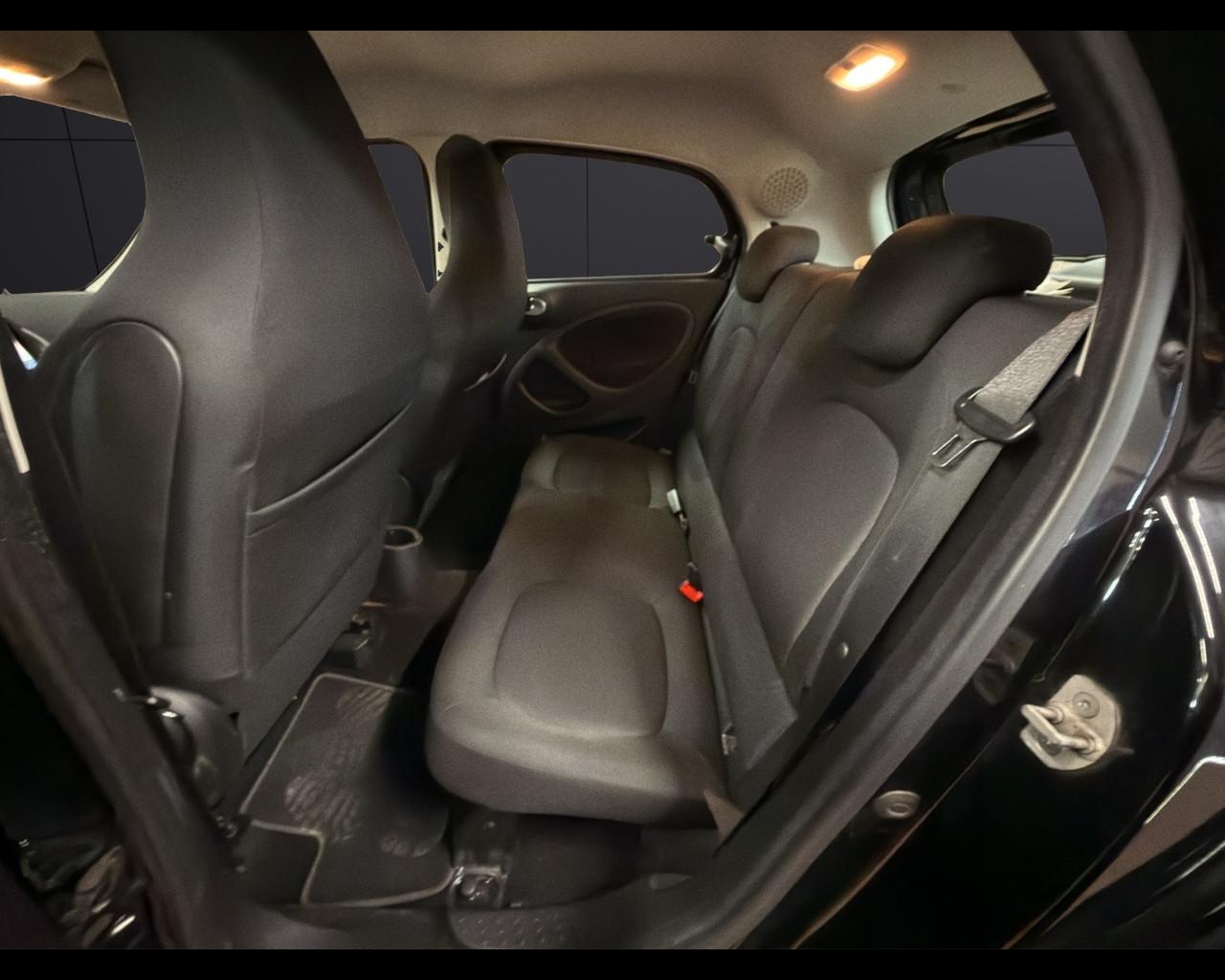 SMART Forfour 0.9 Turbo twinamic Passion LED NAVII