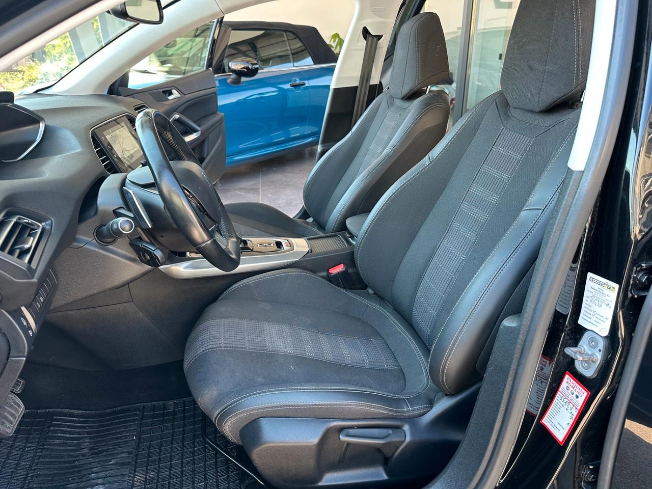 Peugeot 308 BlueHDi 130 S&S EAT8 SW Allure