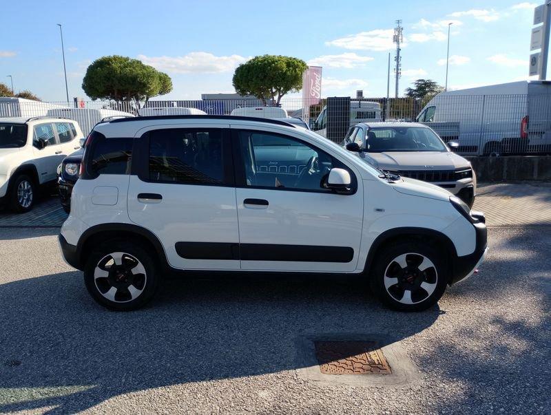 FIAT Panda Cross Panda 1.0 firefly hybrid Cross s&s 70cv 5p.ti