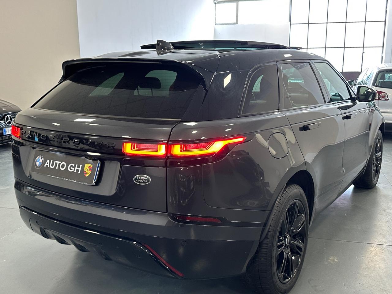 Land Rover Range Velar 2.0D I4 204 CV Edition R-DYNAMIC S