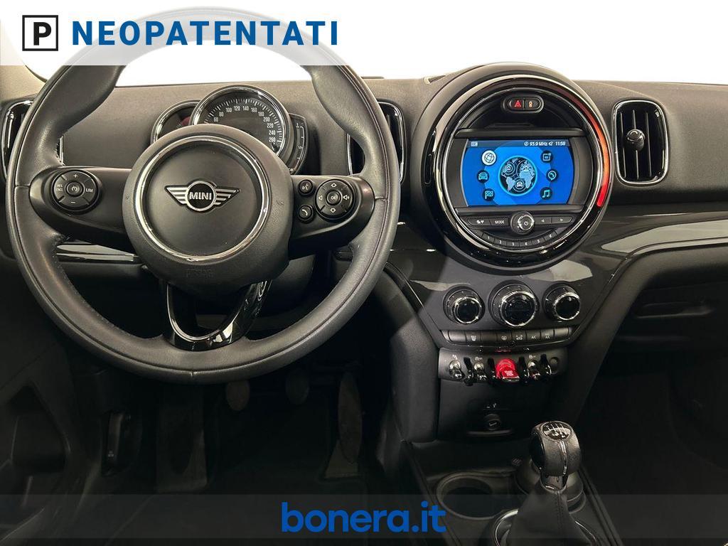 Mini Cooper Countryman 1.5 TwinPower Turbo Cooper Business