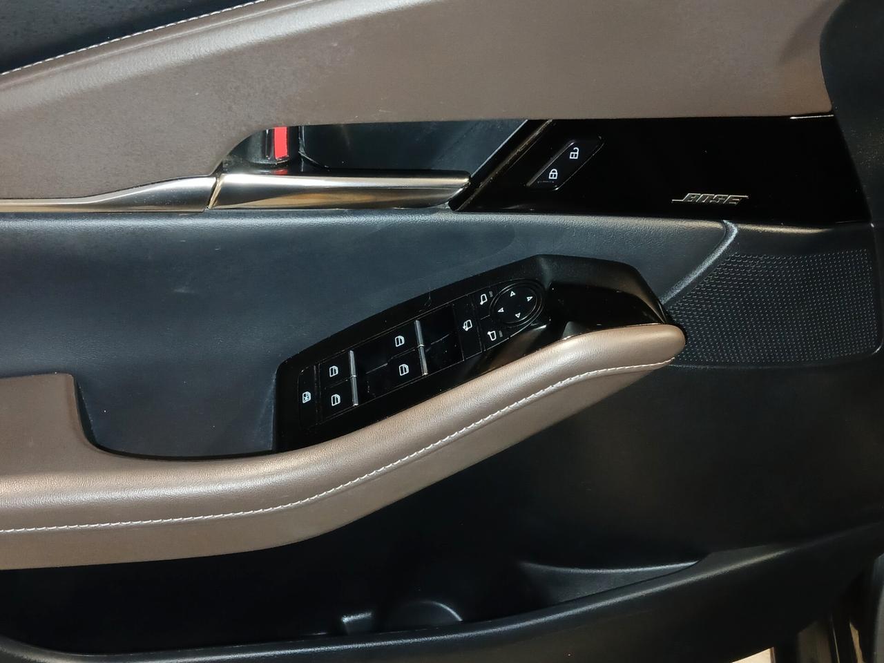 Mazda CX-30 2.0L Skyactiv-G M Hybrid AWD Exclusive 180CV