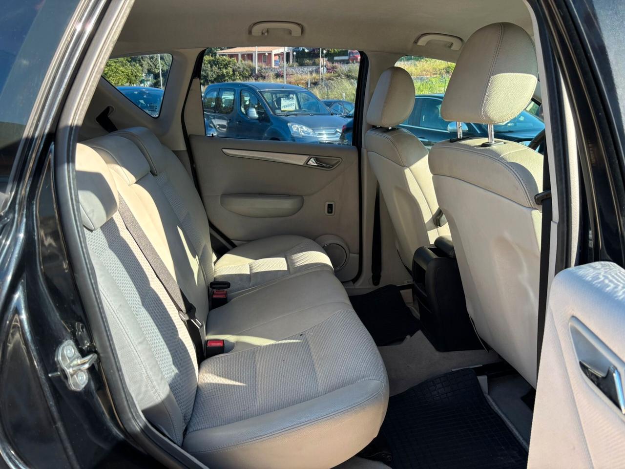 MERCEDES A 180 CDI - 2011