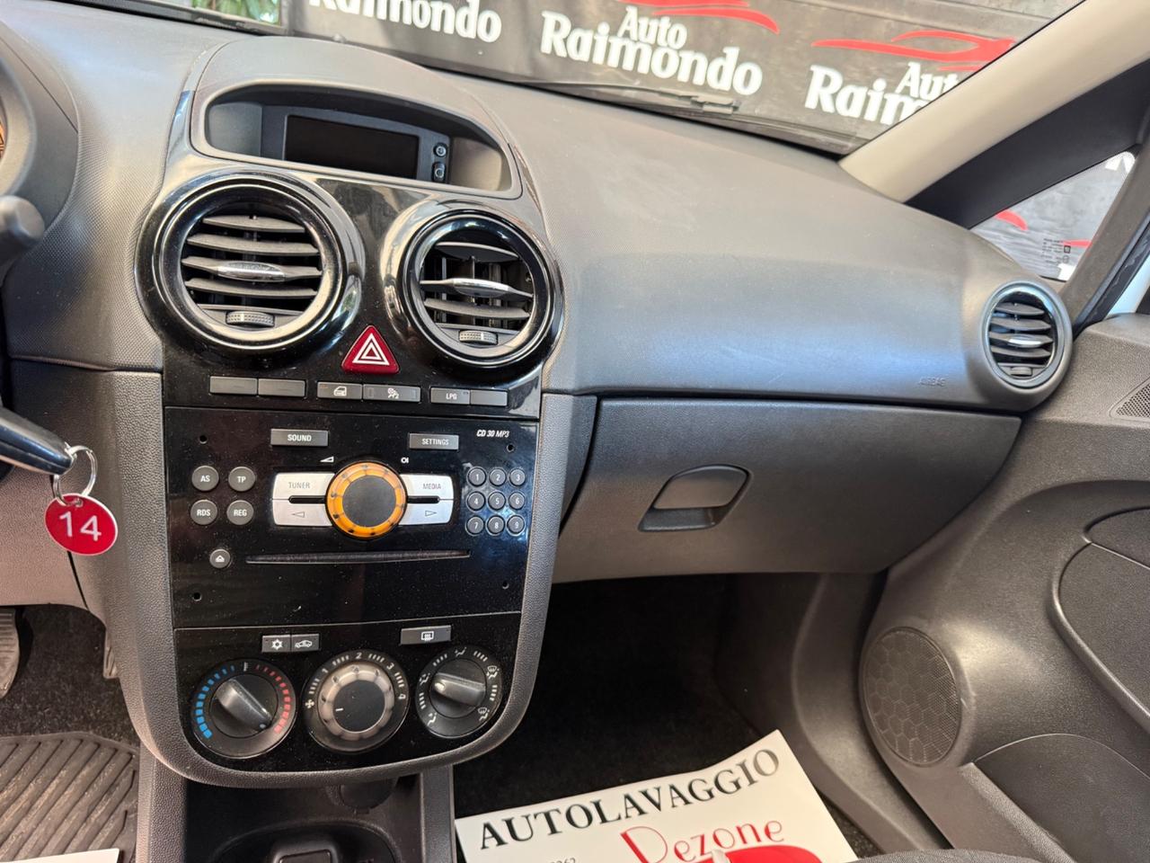 Opel Corsa 1.2 85CV 5 porte GPL-TECH Edition