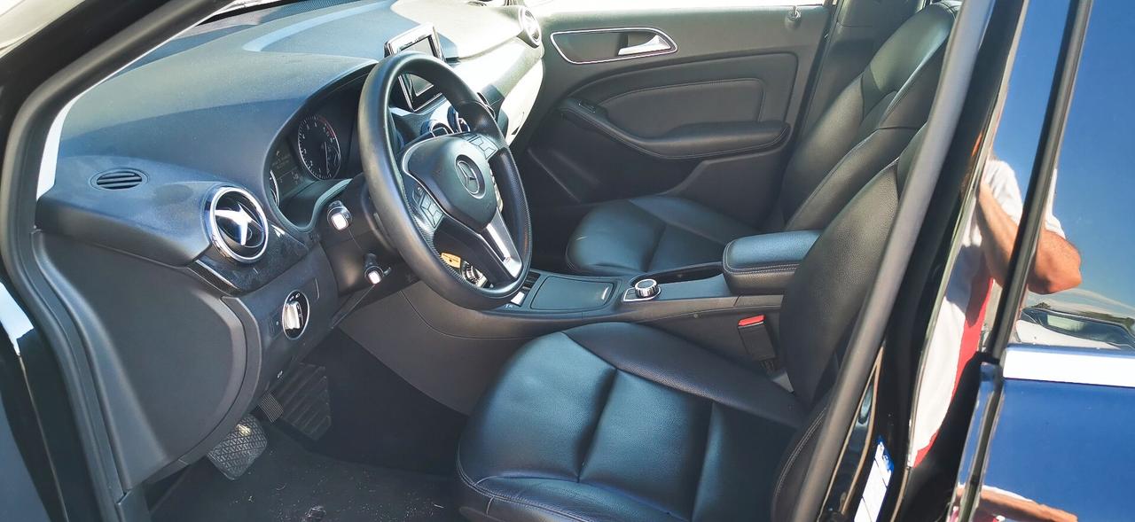 Mercedes-benz B 200 BlueEFFICIENCY Executive