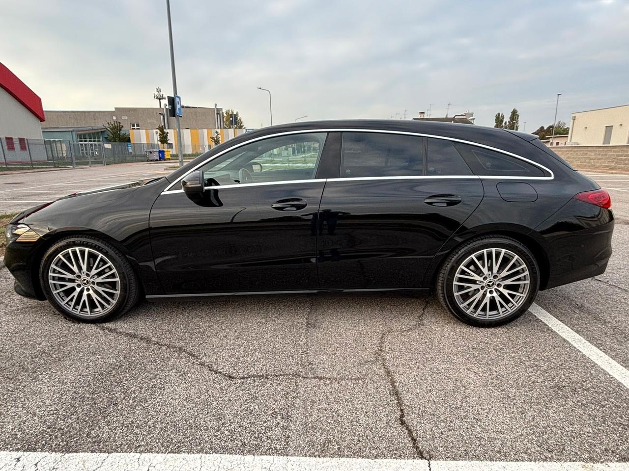 Mercedes-benz CLA 180 d Automatic Shooting Brake Sport
