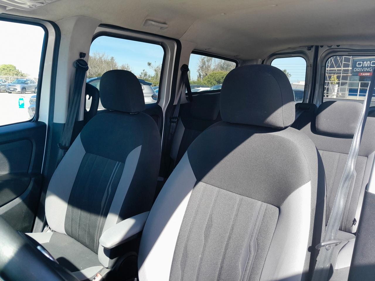 DOBLO' POSTI 1.6 MJT 120CV MAXI N1 LOUNGE