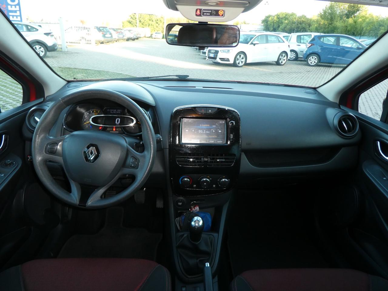 Renault Clio 1.2 75CV GPL 5 porte Live OK NEOPATENTATI