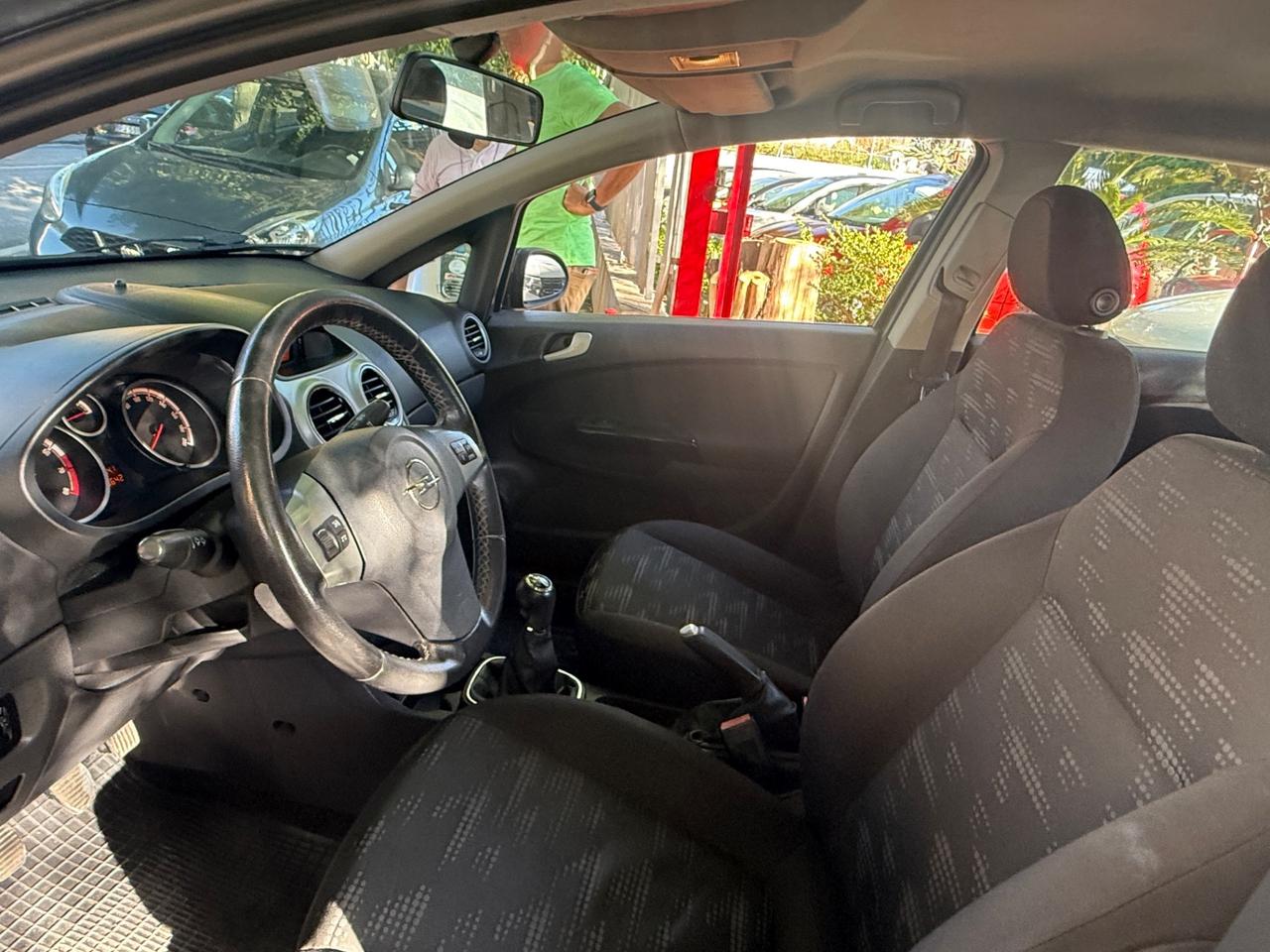 Opel Corsa 1.2 5 porte Elective