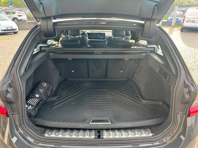 BMW 320 d 48V xDrive Touring sport