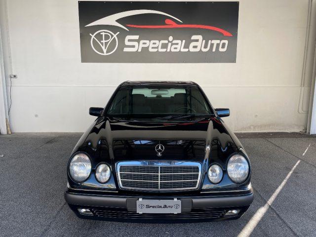 MERCEDES-BENZ E 200 Elegance soli 56000km