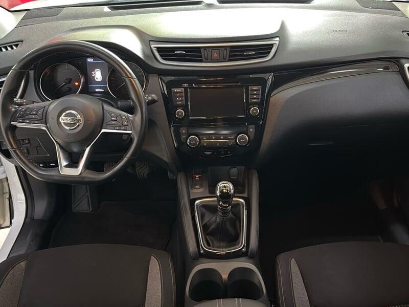 Nissan Qashqai 1.3 DIG-T 140 Acenta
