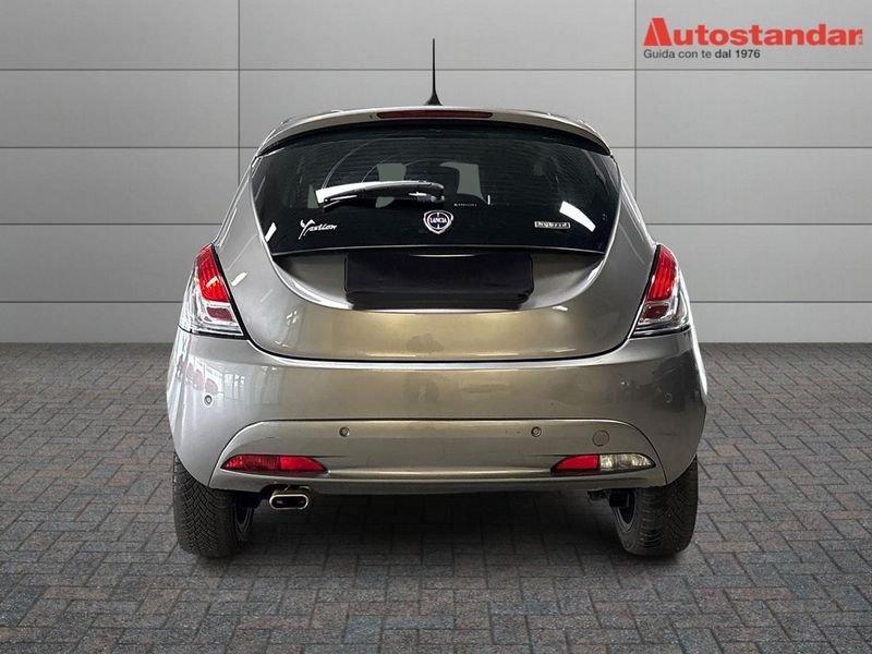 Lancia Ypsilon III 1.0 firefly hybrid Gold s&s 70cv