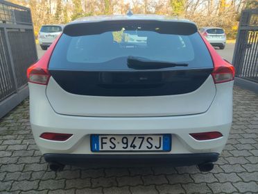 VOLVO V40 DEL 2018 DIESEL EURO6B AUTOMATICA COME NUOVA
