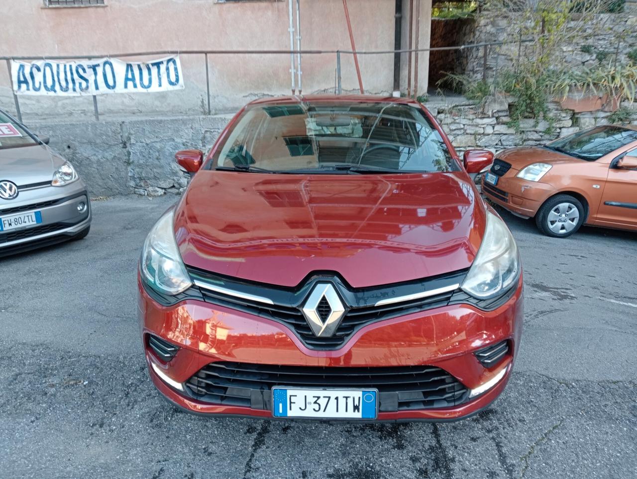 Renault Clio 1.2 75CV 5 porte Zen