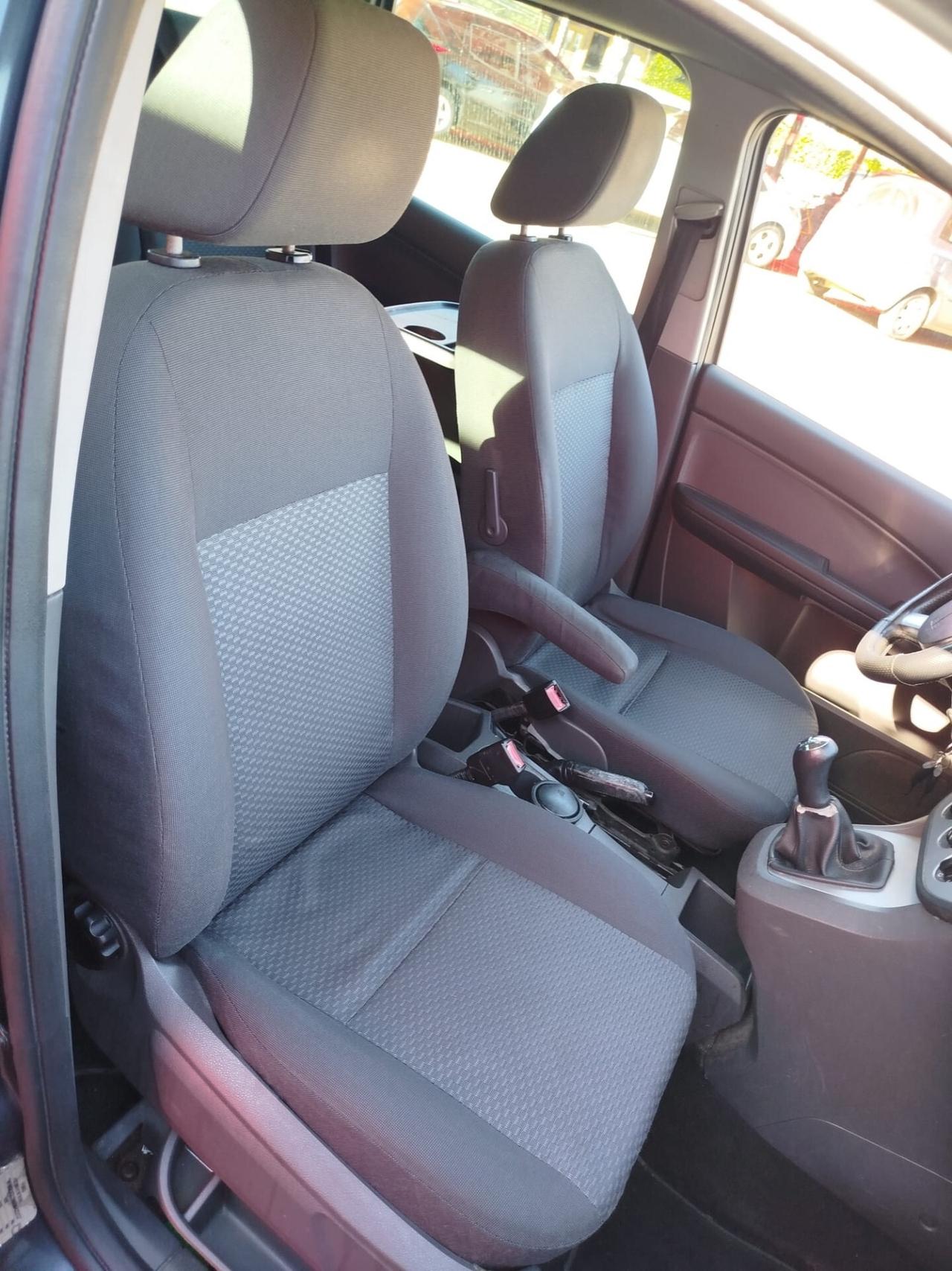 Ford Focus C-Max 1.6 TDCi (90CV) Titanium