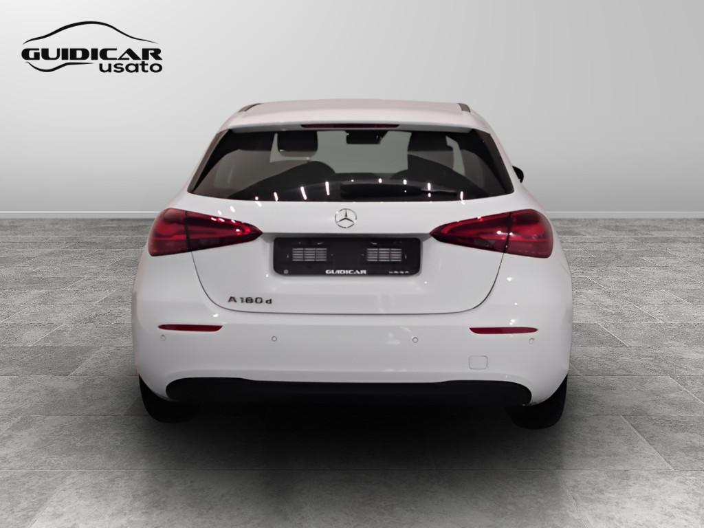 Mercedes-Benz Classe A - W177 2023 - A 180 d Advanced auto