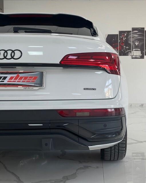 Audi Q5 SPB 40 TDI 204CV quattro S tronic S line Identity Black Edition