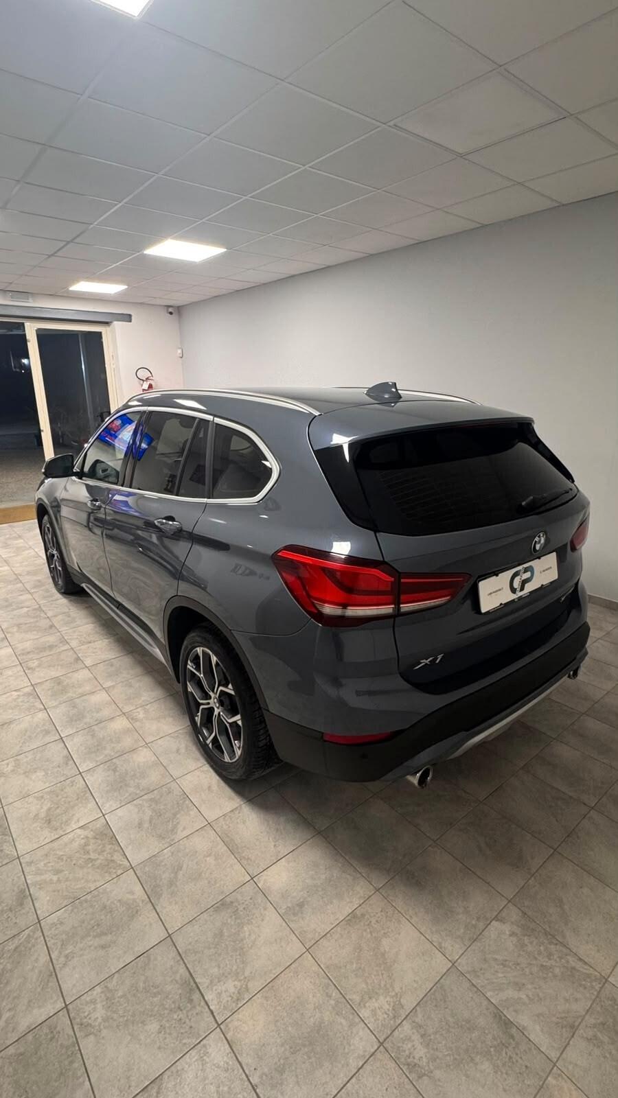 Bmw X1 sDrive18d xLine