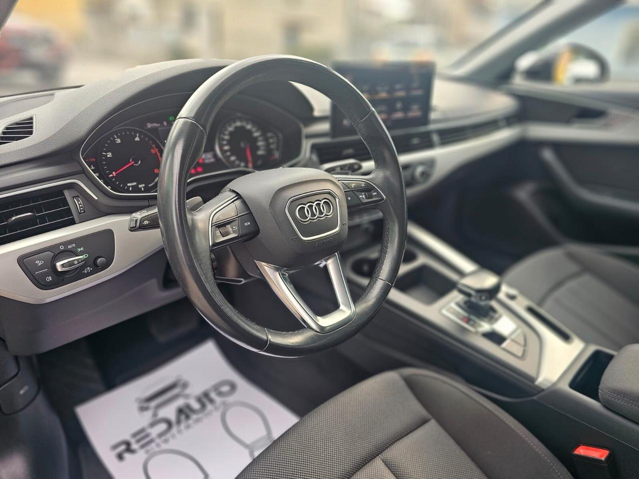 Audi A4 Avant 40 TDI S tronic Business