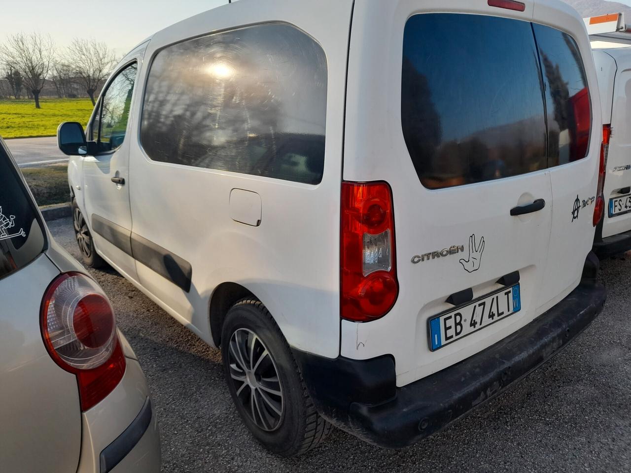 Citroen Berlingo autocarro 3 posti